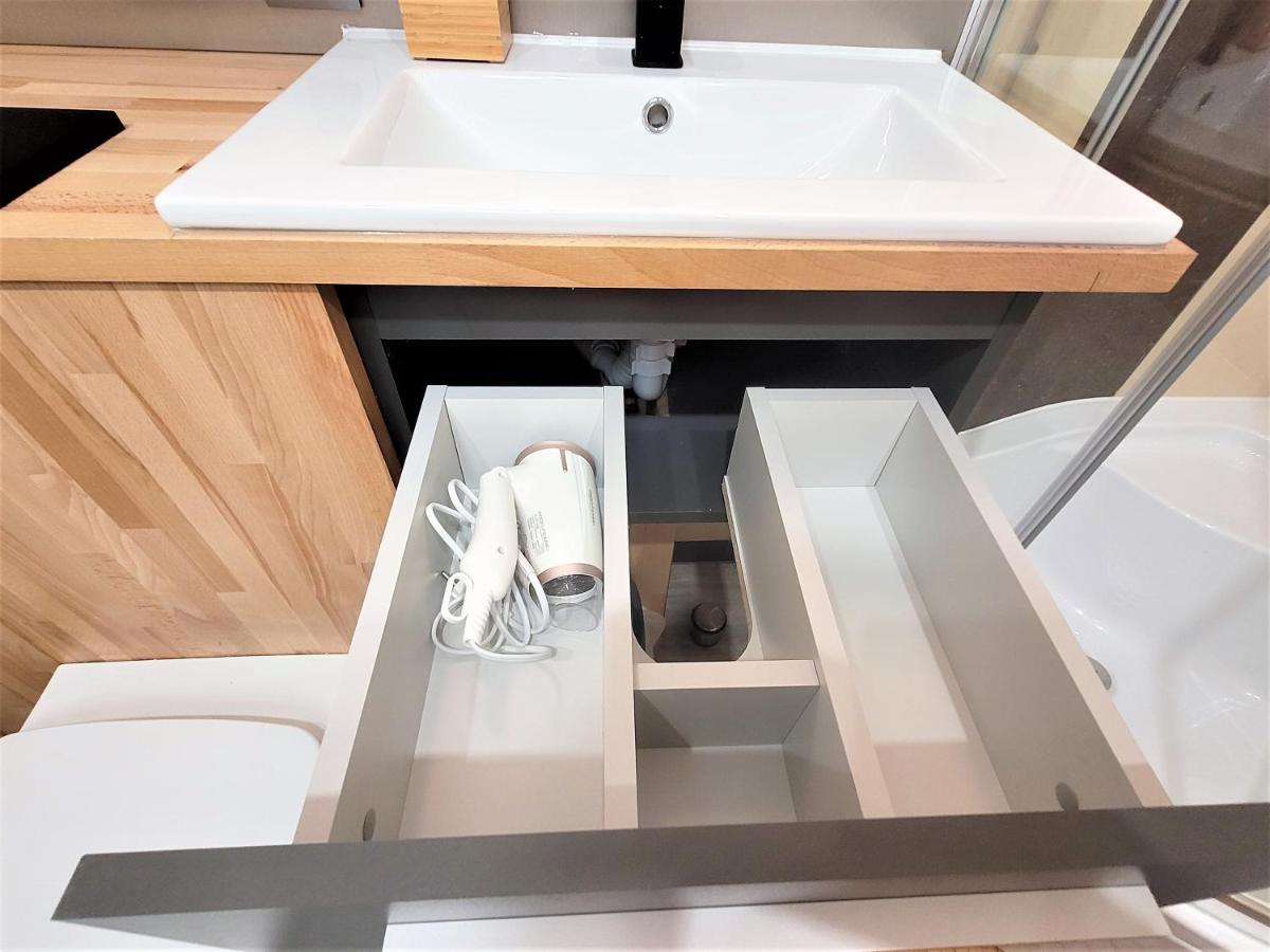 Apartament Radiostacja, Parking Free, Klimatyzacja กลีวิตเซ ภายนอก รูปภาพ