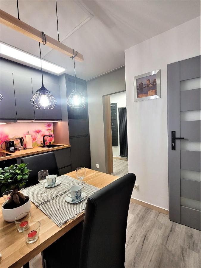 Apartament Radiostacja, Parking Free, Klimatyzacja กลีวิตเซ ภายนอก รูปภาพ